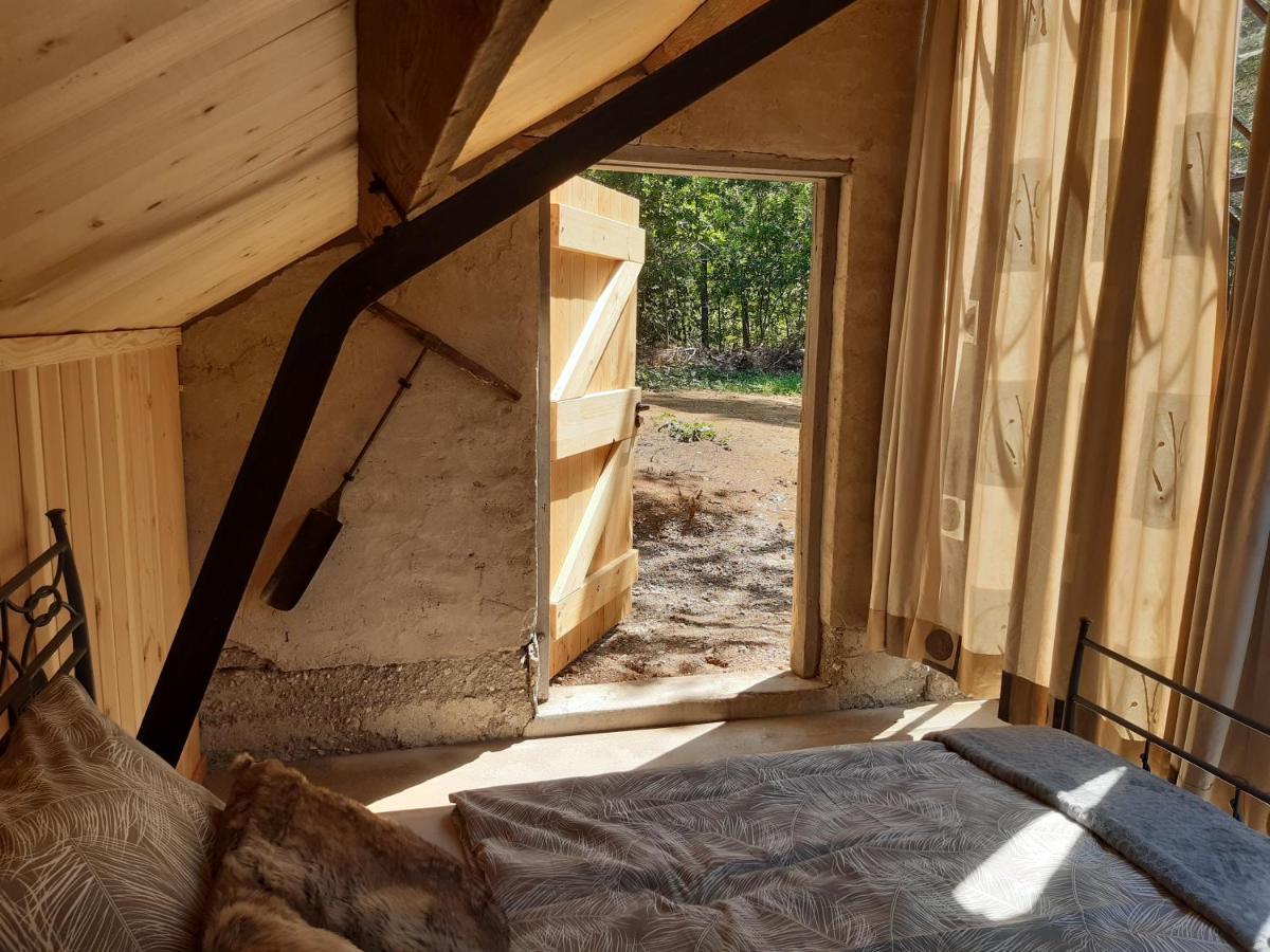Natuurslaapkamer De Zaadeest Boskamer Lomm Exteriör bild